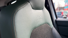 Dacia Spring 27kWh Extreme 65 48kW 5dr Auto Electric Hatchback